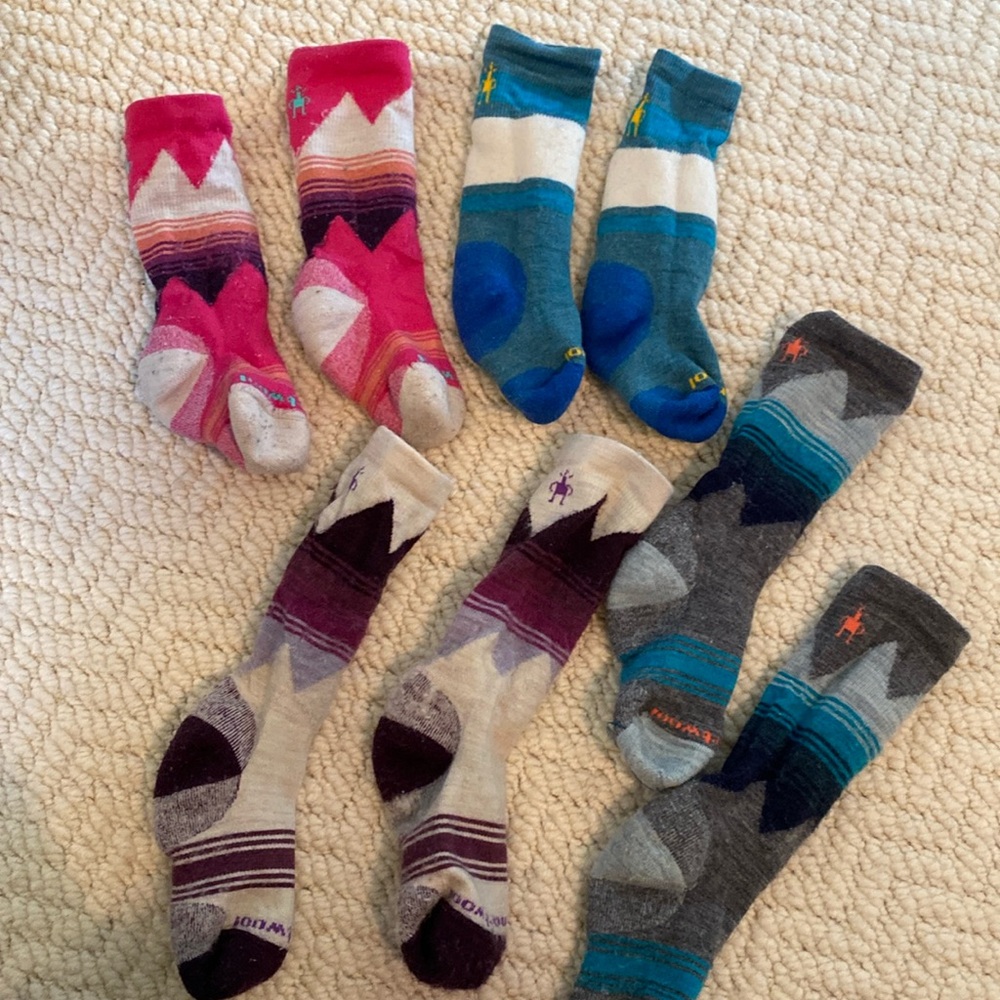 4 pairs smartwool winter socks